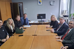 6701c584-954e-486f-b6c9-fcadc17d13c8